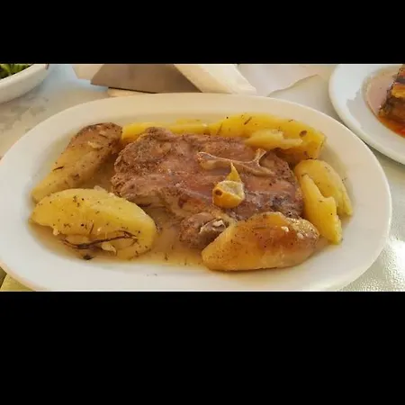 Konukevi The 3 Brothers 3*